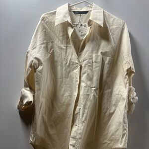 Zara cream shirt size XS